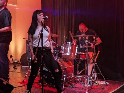 Suzi & Brad @ Staves Brewery