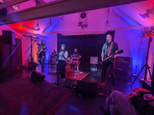 The Dead Set @ Staves Brewery